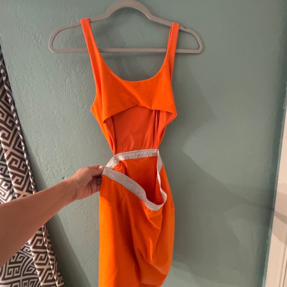 OUTDOOR VOICES Orange Cutout Mini Sundress Scoop Neck - Picture 3 of 4